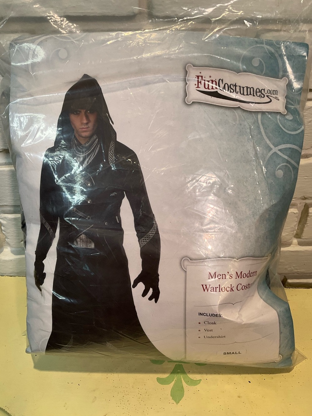 Men’s Modern Warlock Costume Size 14+ Fun Costumes small